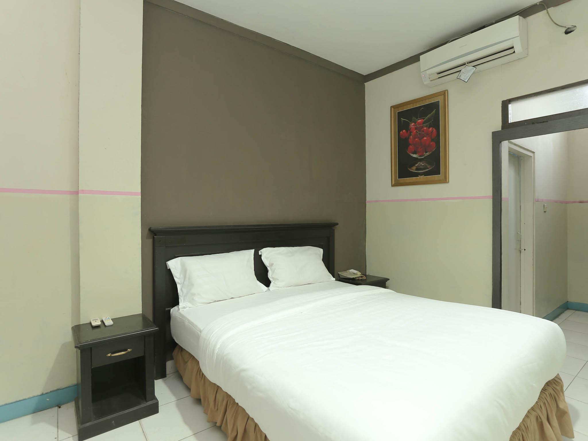 Urbanview Hotel Kharisma Banjarmasin Banjarmasin  Esterno foto
