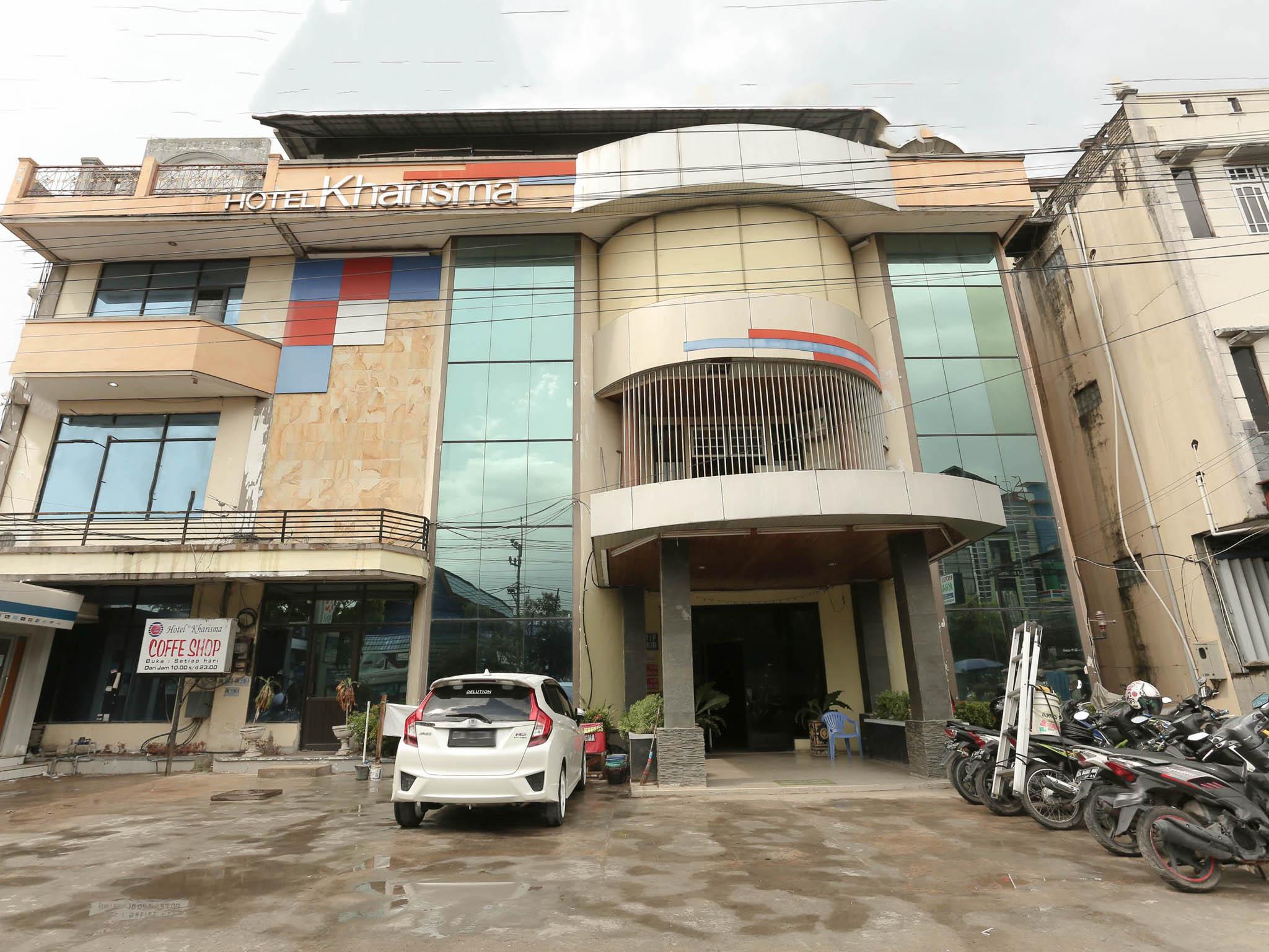 Urbanview Hotel Kharisma Banjarmasin Banjarmasin  Esterno foto