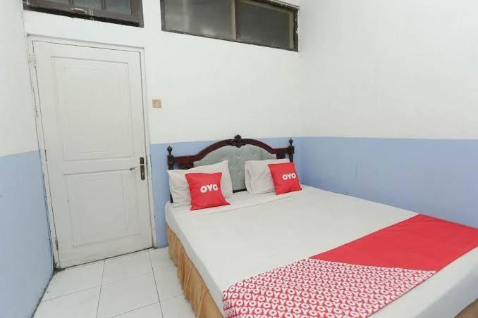 Urbanview Hotel Kharisma Banjarmasin Banjarmasin  Esterno foto