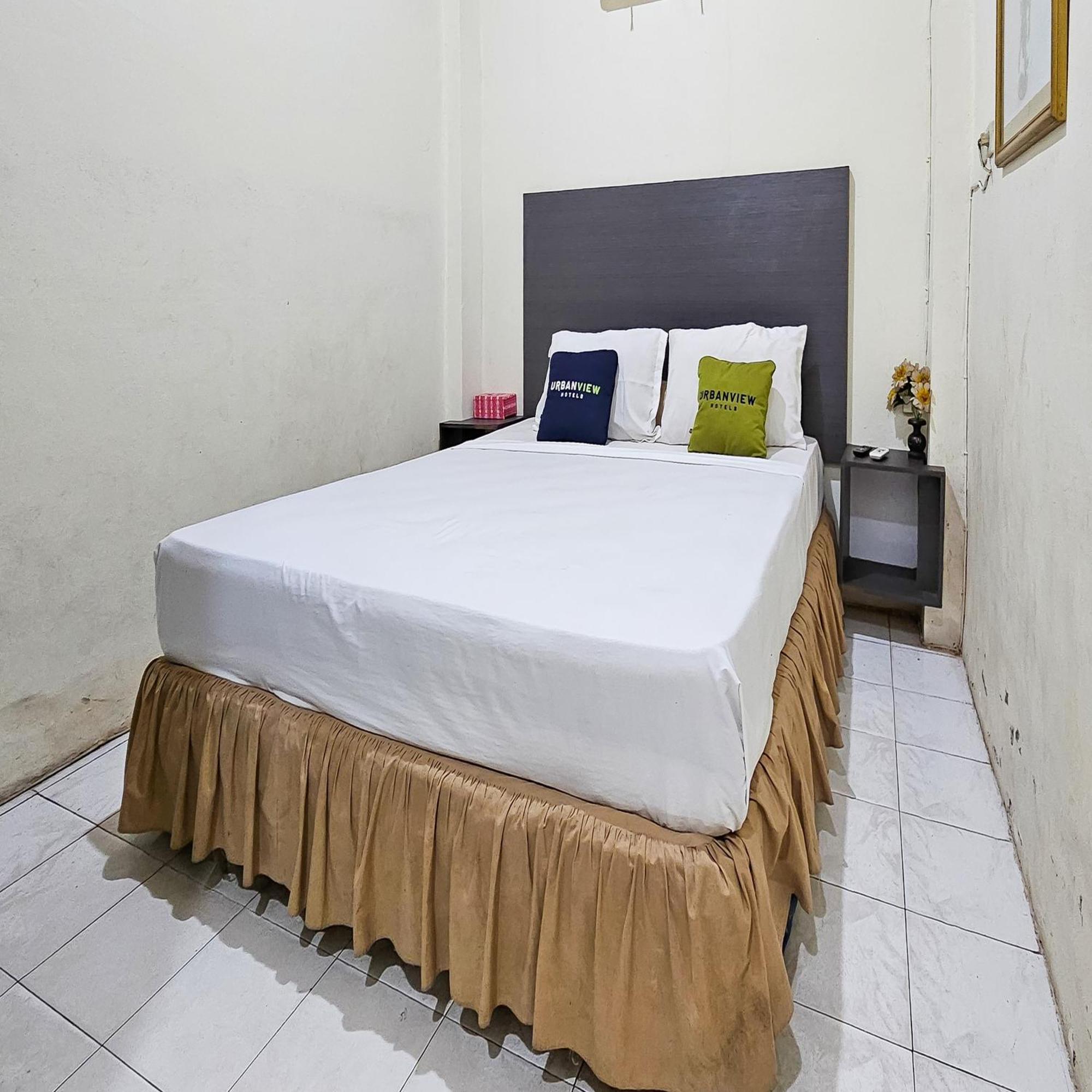 Urbanview Hotel Kharisma Banjarmasin Banjarmasin  Esterno foto