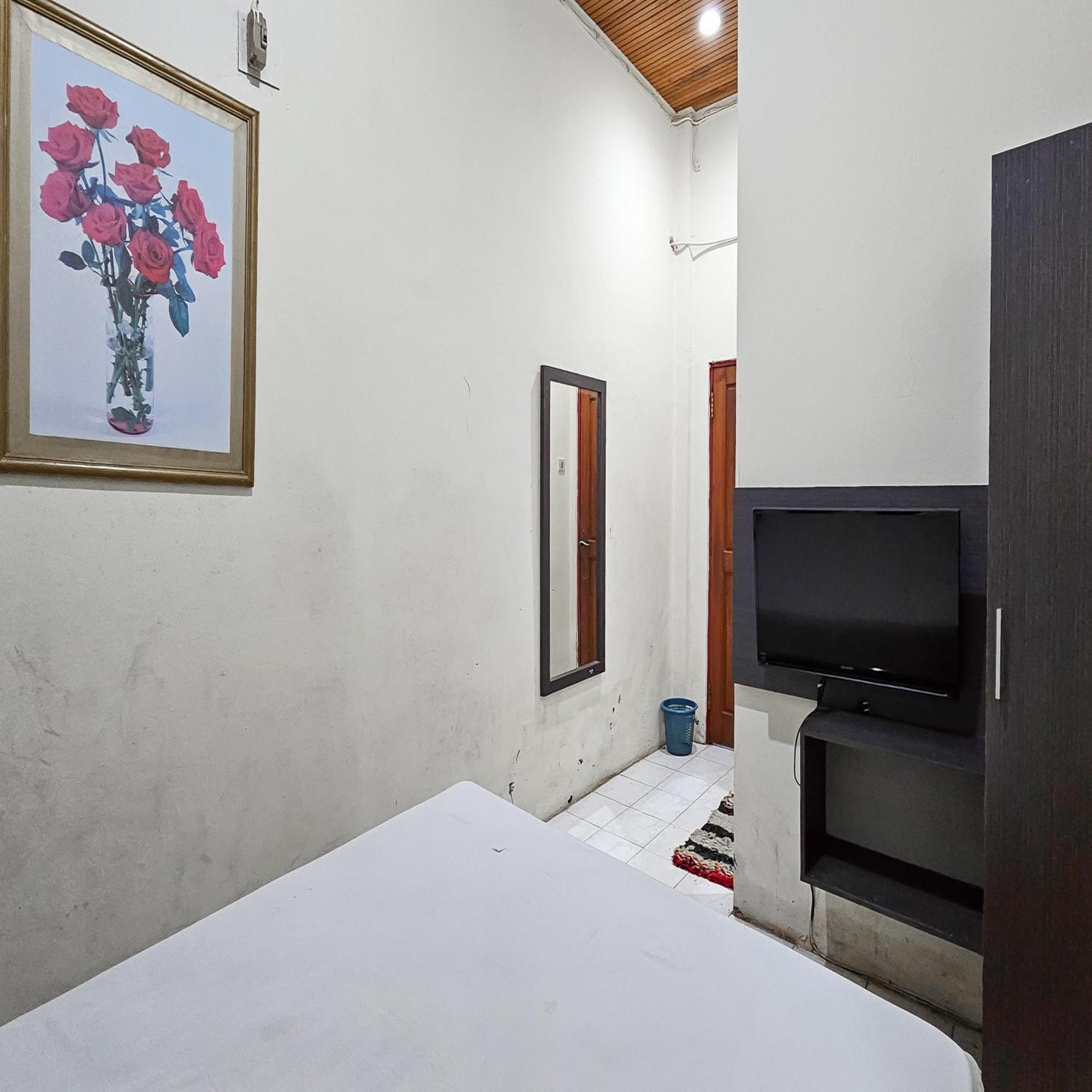 Urbanview Hotel Kharisma Banjarmasin Banjarmasin  Esterno foto