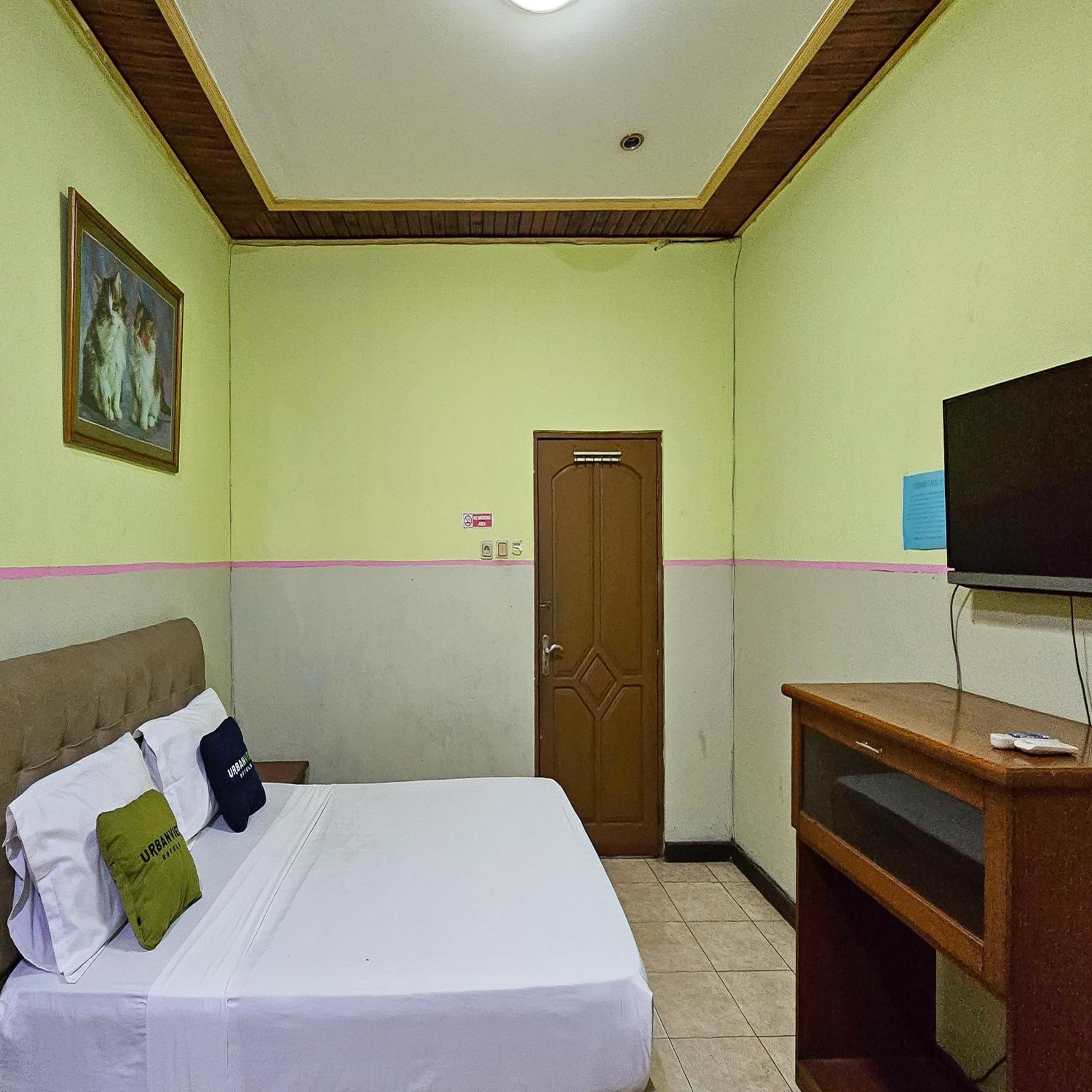 Urbanview Hotel Kharisma Banjarmasin Banjarmasin  Esterno foto