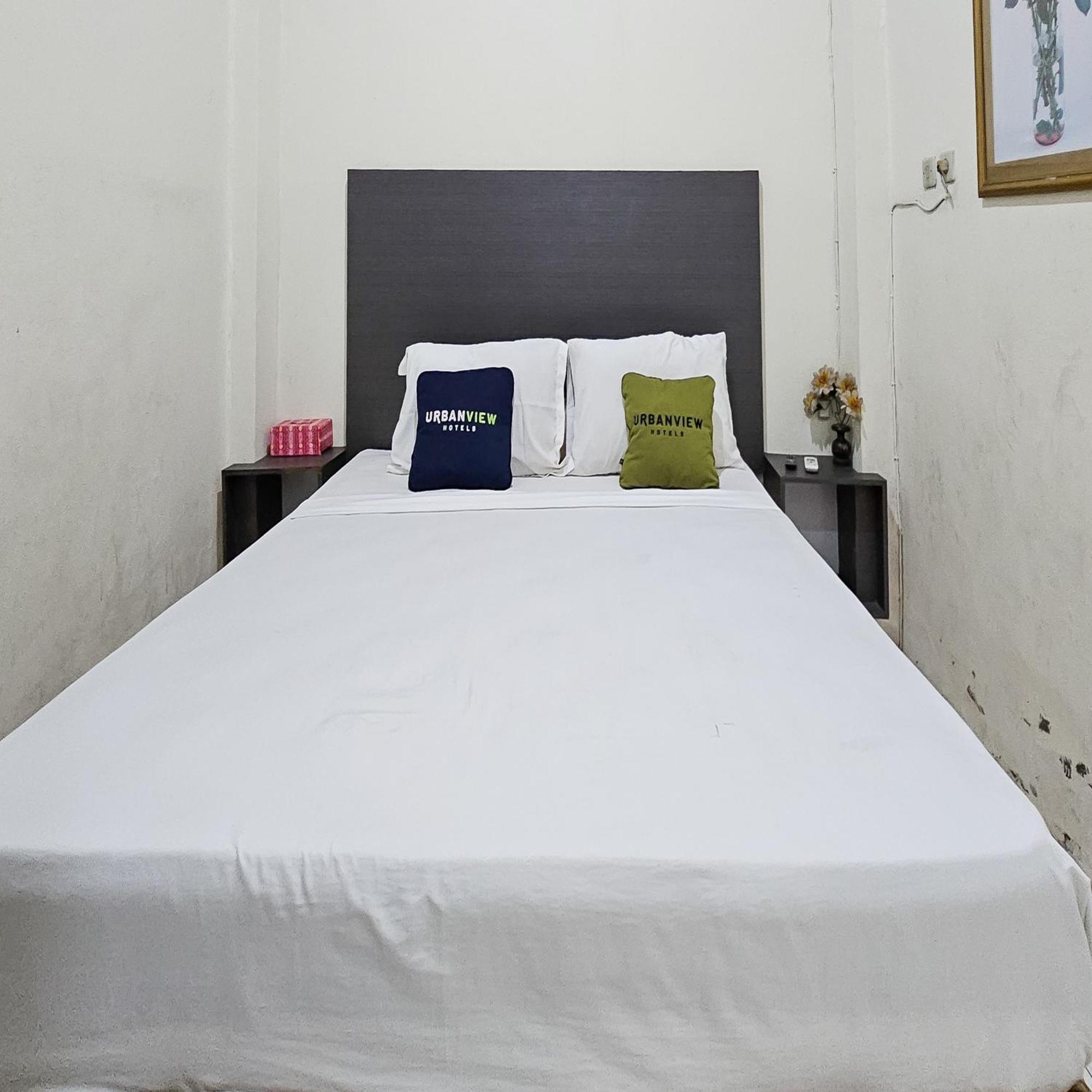 Urbanview Hotel Kharisma Banjarmasin Banjarmasin  Esterno foto
