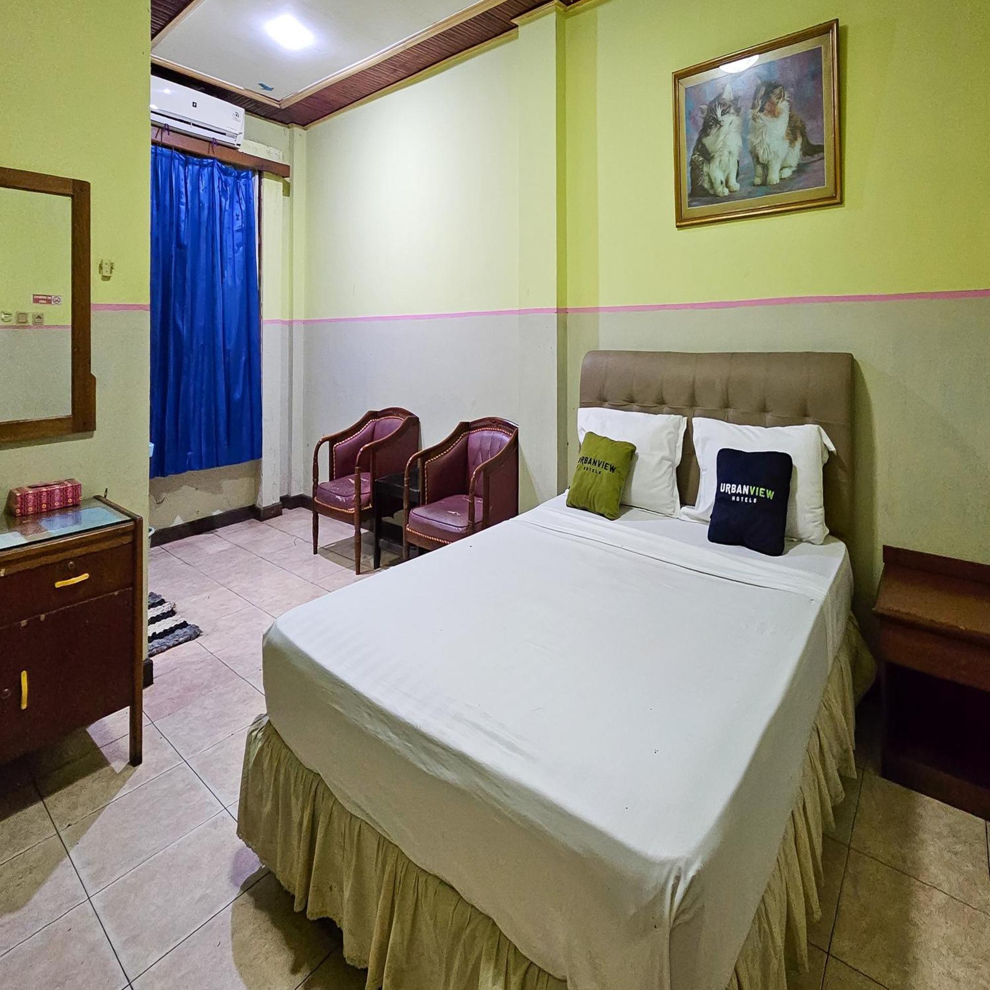 Urbanview Hotel Kharisma Banjarmasin Banjarmasin  Esterno foto